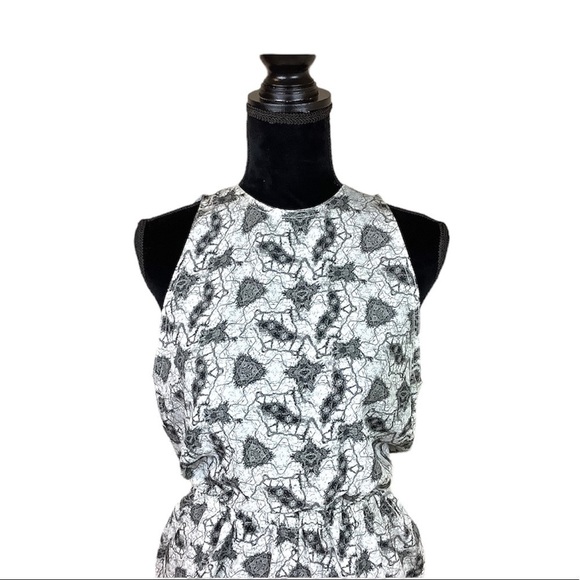 GESTUZ BATIK OPEN BACK JUMPSUIT - Picture 3 of 10